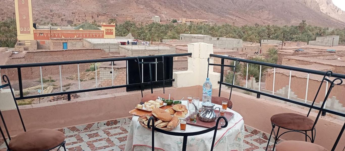 Auberge Restaurant Tissili " Oasis De Fint" 外观 照片