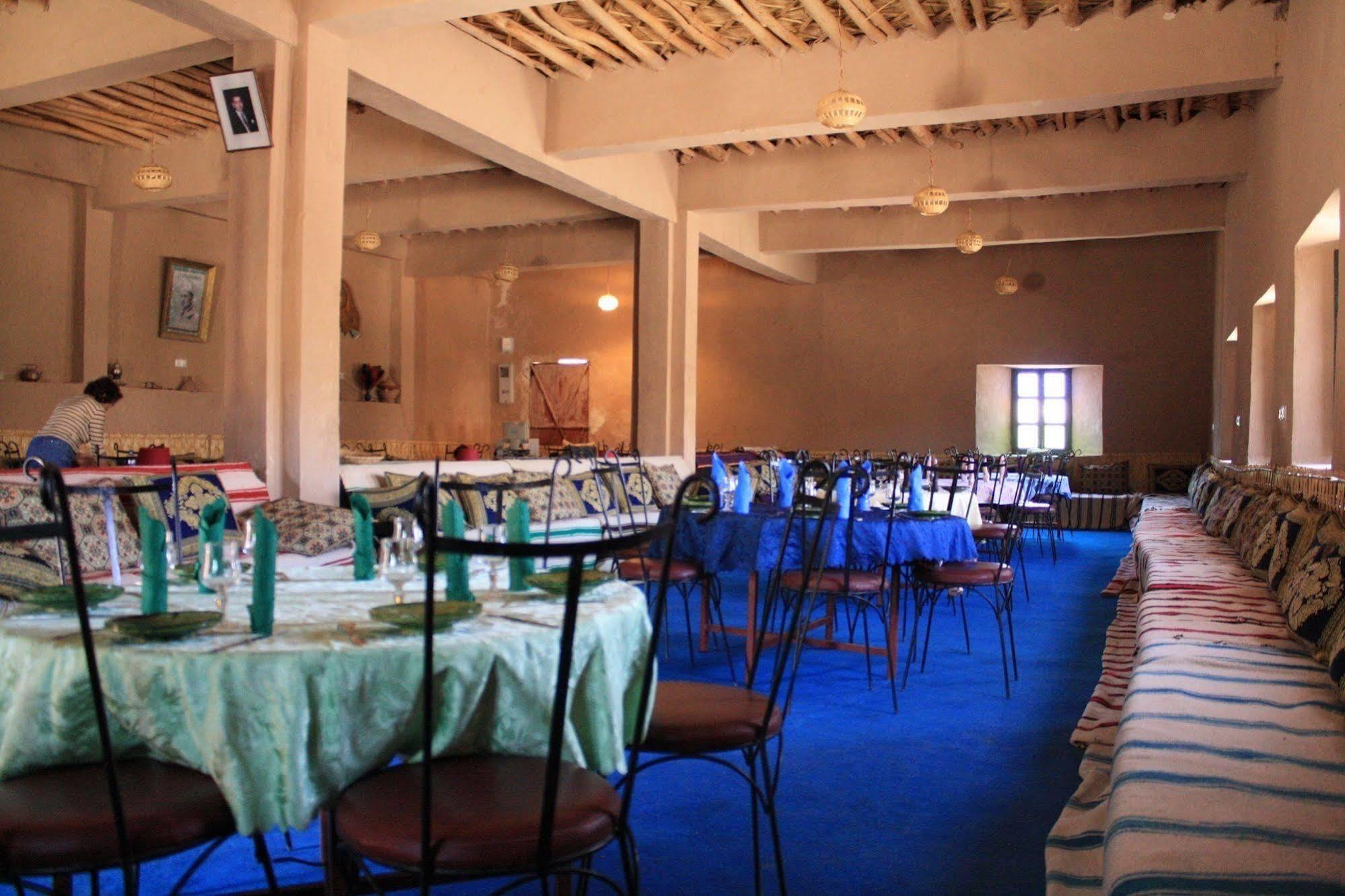 Auberge Restaurant Tissili " Oasis De Fint" 外观 照片